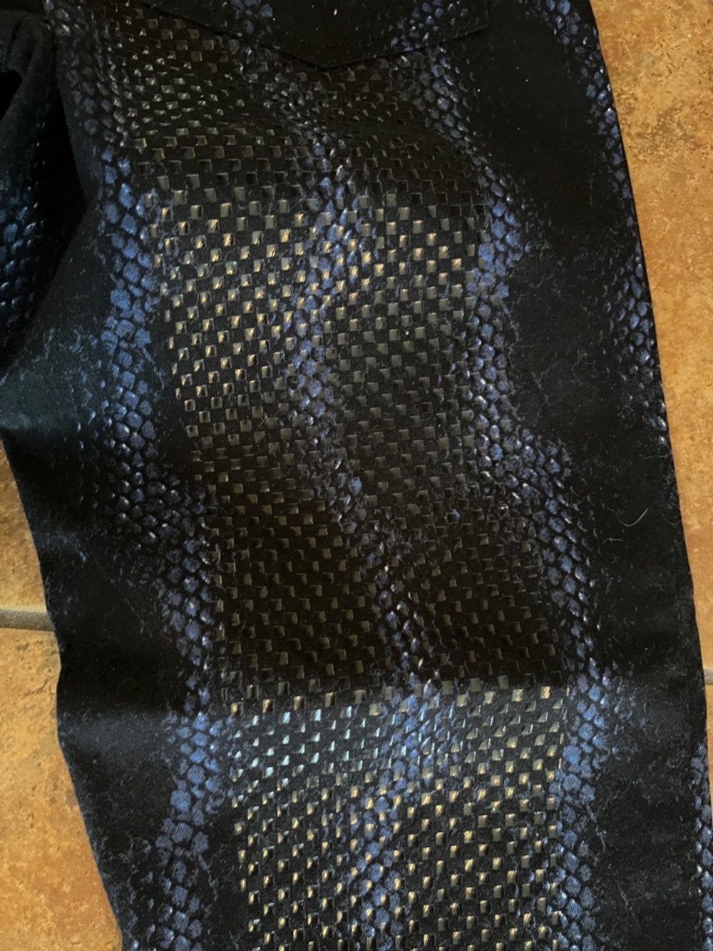 Tommy Jeans Snakeskin Metallic Look Blue Black Size 11 - Picture 5 of 5